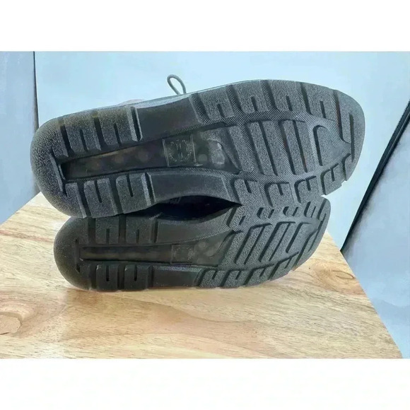 Dr. Martens Crewson Lace-Up Combat Style Boots Men’s Sz 10 Taupe Dapple Buck WP - Picture 5 of 7